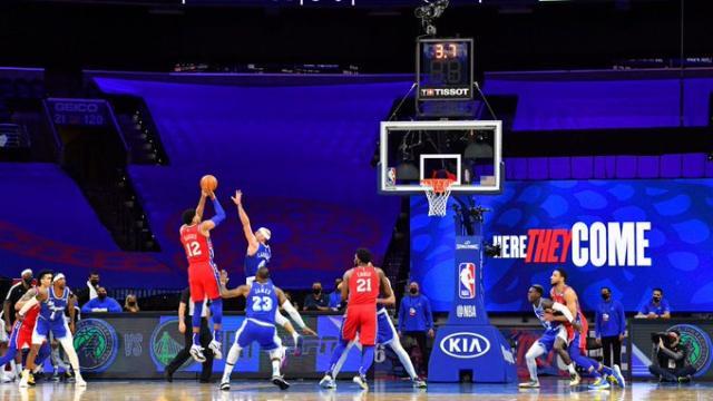 app下载-里弗斯手握哈里斯使用说明书 76人神射迎来第二春