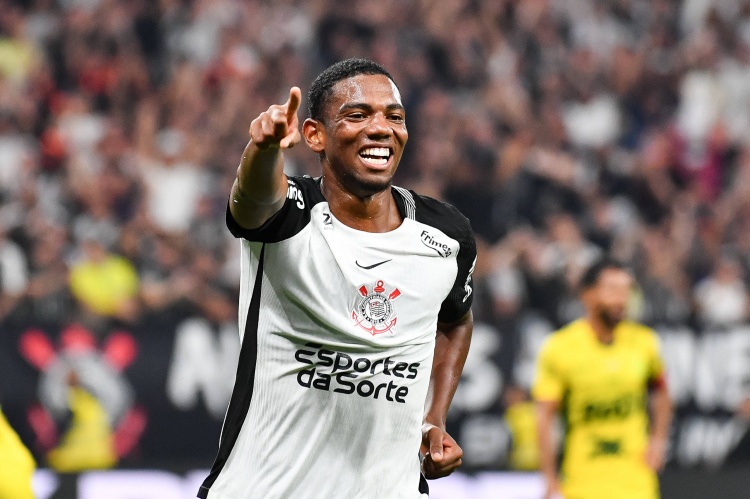 网页版登录入口-米兰新闻网:米兰拒绝参与竞价,决定放弃引进科林蒂安中场安德烈